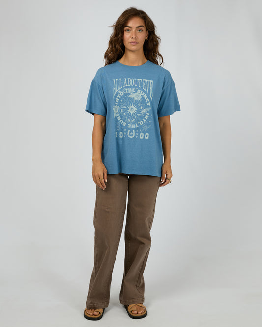 Into The Sunset Relaxed Tee - Blue