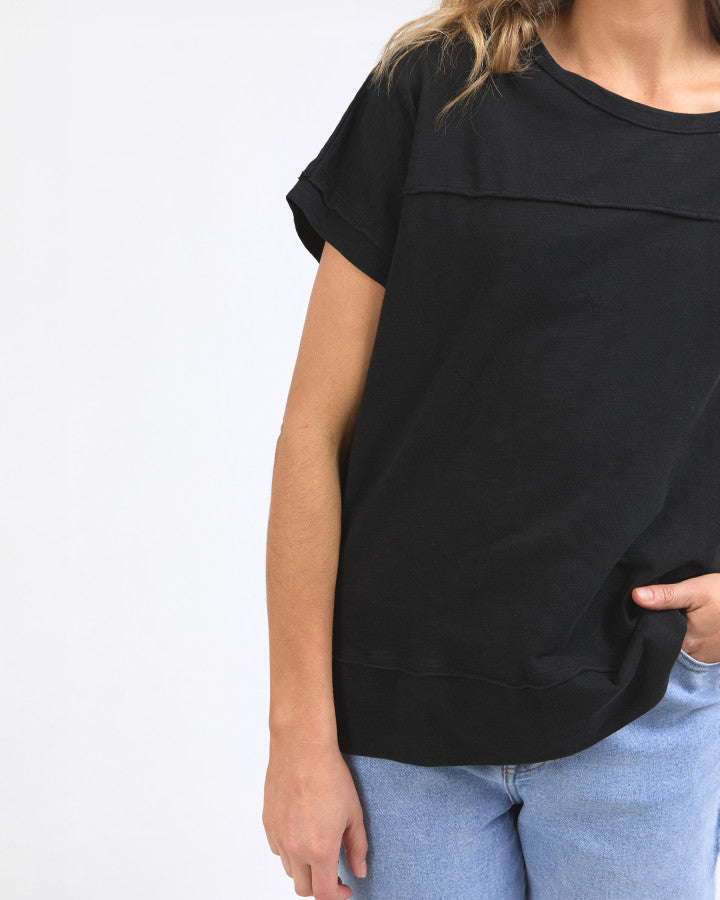 Allison Tee - Black