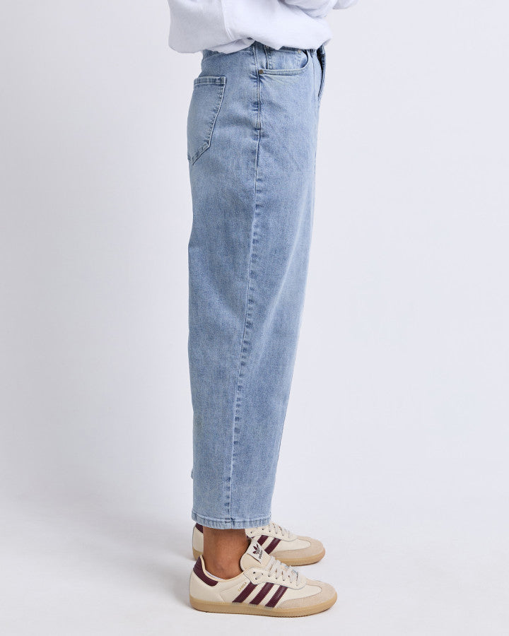 Foxwood Ambrose Barrel Jean | Light Blue