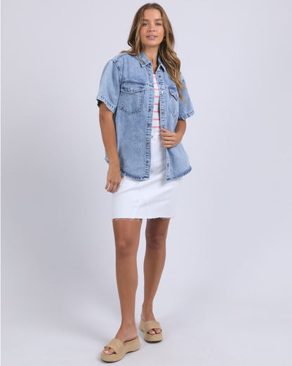 Daisy Short Sleeve Shirt - Light Blue