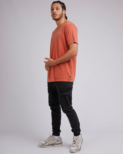 Essential T-Shirt - Amber