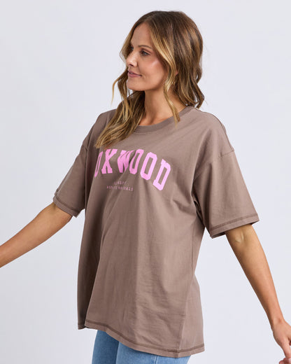 Foxwood Interval Tee - Brown/Bright Pink