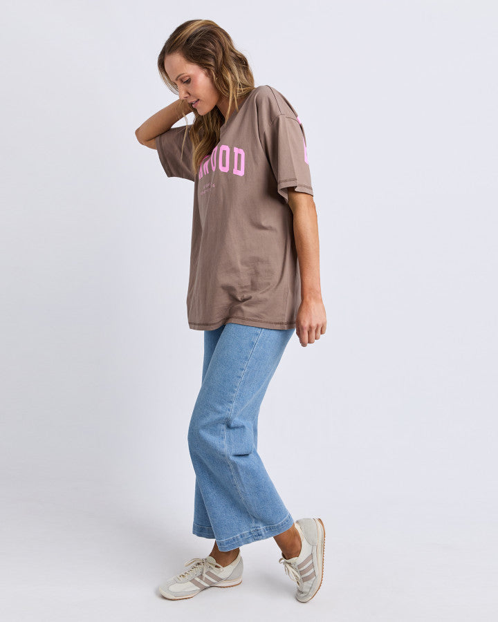 Foxwood Interval Tee - Brown/Bright Pink