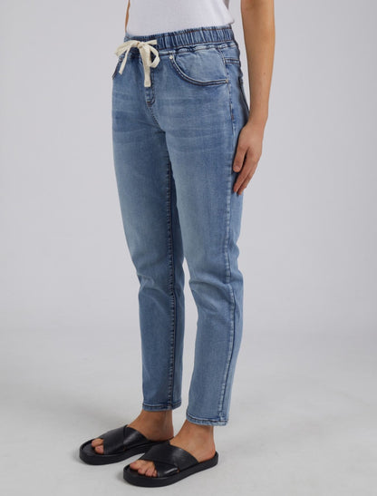 Juliette Jogger Jean - Light Blue