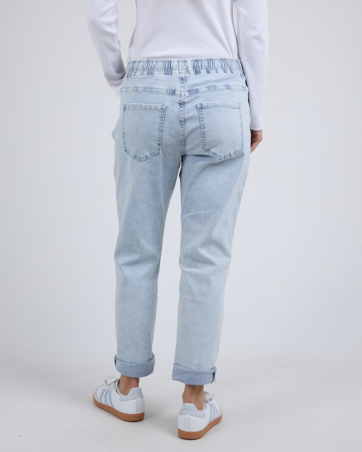Juliette Jogger Jean - Vintage Pale Blue