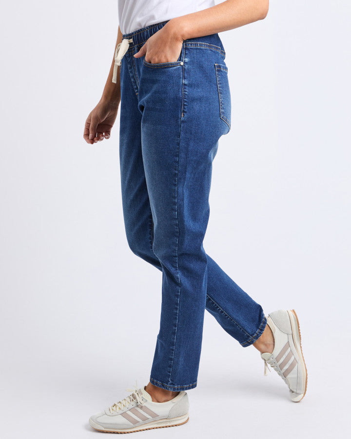 Juliette Jogger Jean - Vintage Blue