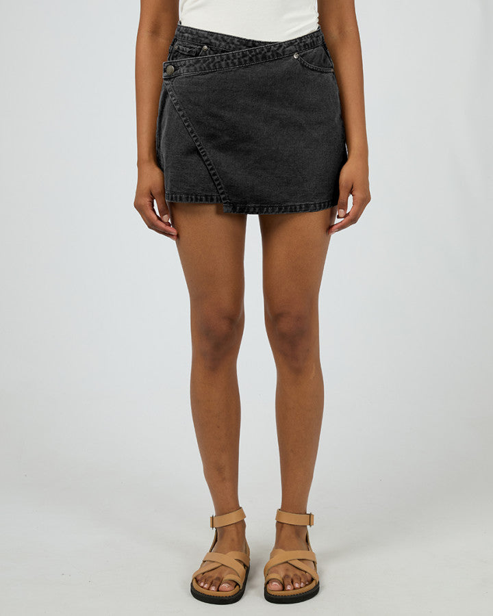 Lenni Mini Skort - Washed Black