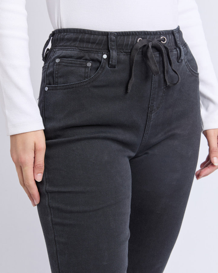 Penelope Jogger - Black