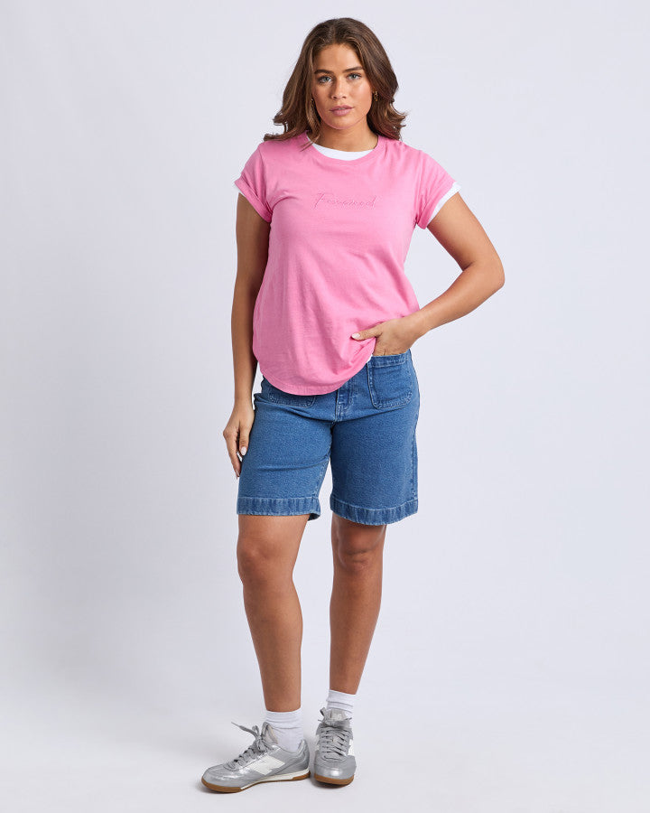 Foxwood Signature Tee - Bubblegum Pink