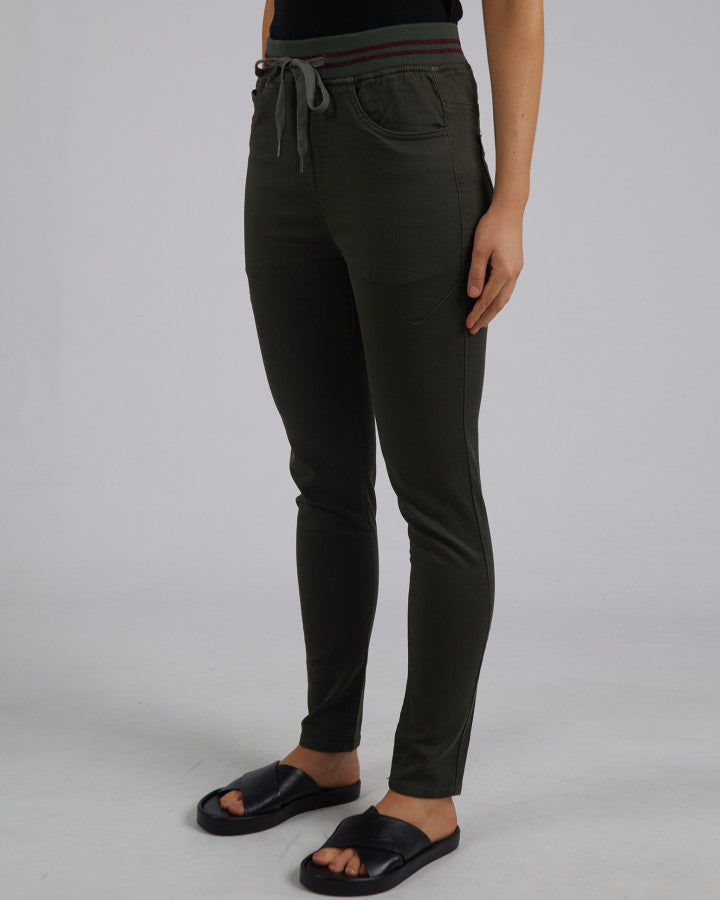 Sylvia Jogger - Khaki